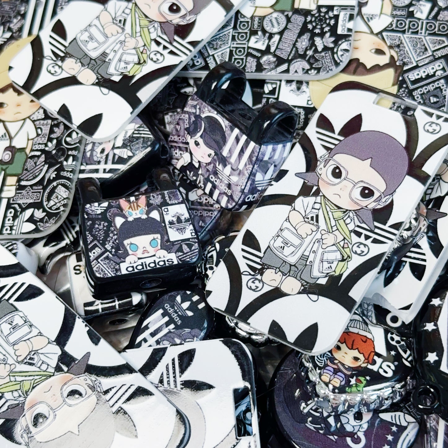 11-06 <福袋00245> Addidas ヒロノとzisiga(少数のmollyとdimmo)福袋&多種類&配信中で開封