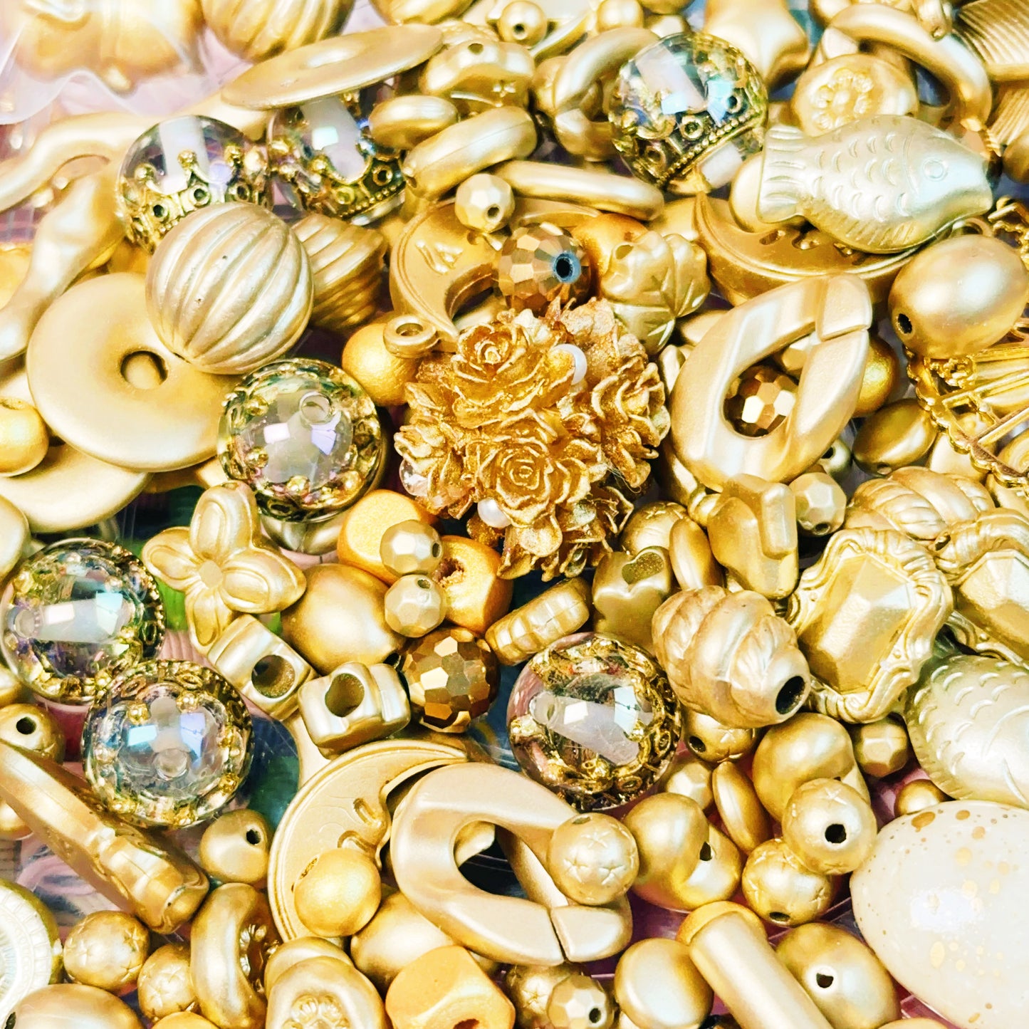 11-13 新作 - 【P0190】ダミーゴールド小さなビーズビーズ