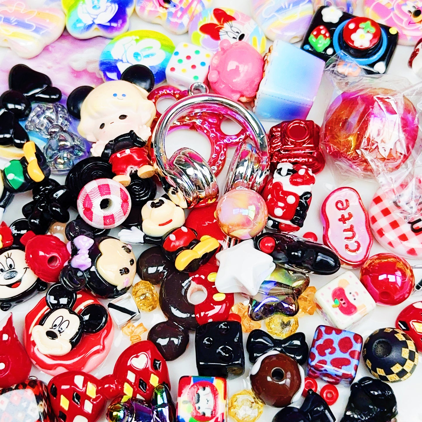 09-13 新作<福袋00156>赤と虹ミッキーの福袋&多種類&配信中で開封