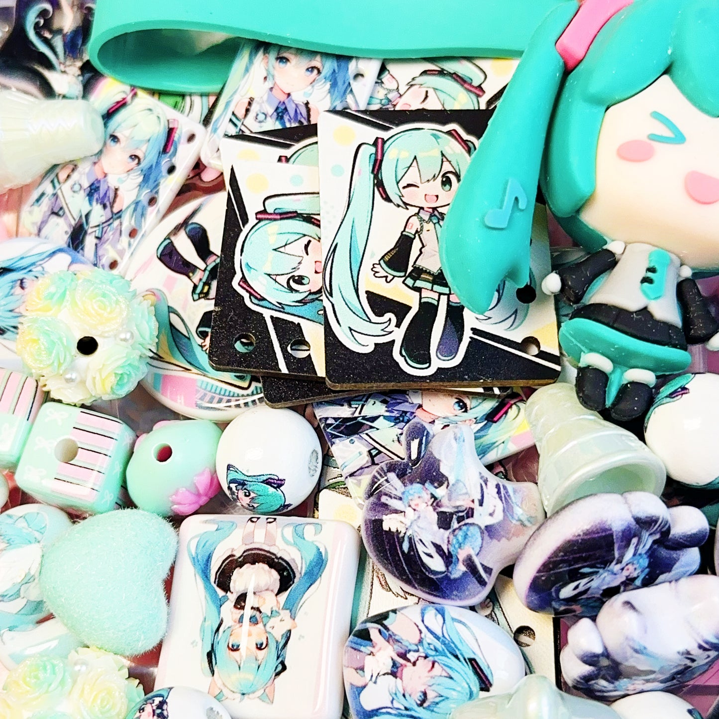 10-30 <福袋00235>初音ミク2.0福袋＆多種類&配信中で開封