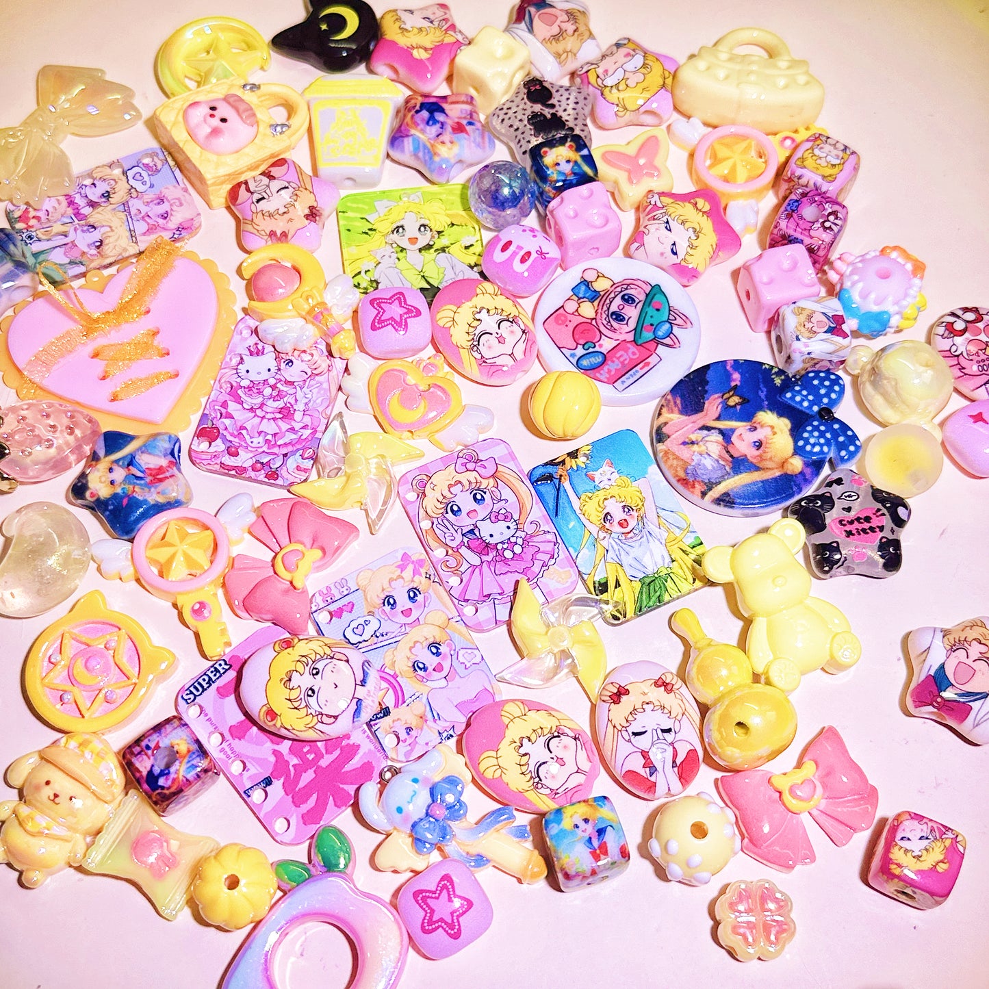 06-21 新作<福袋00037> セーラームーンの福袋＆多種類&配信中で開封