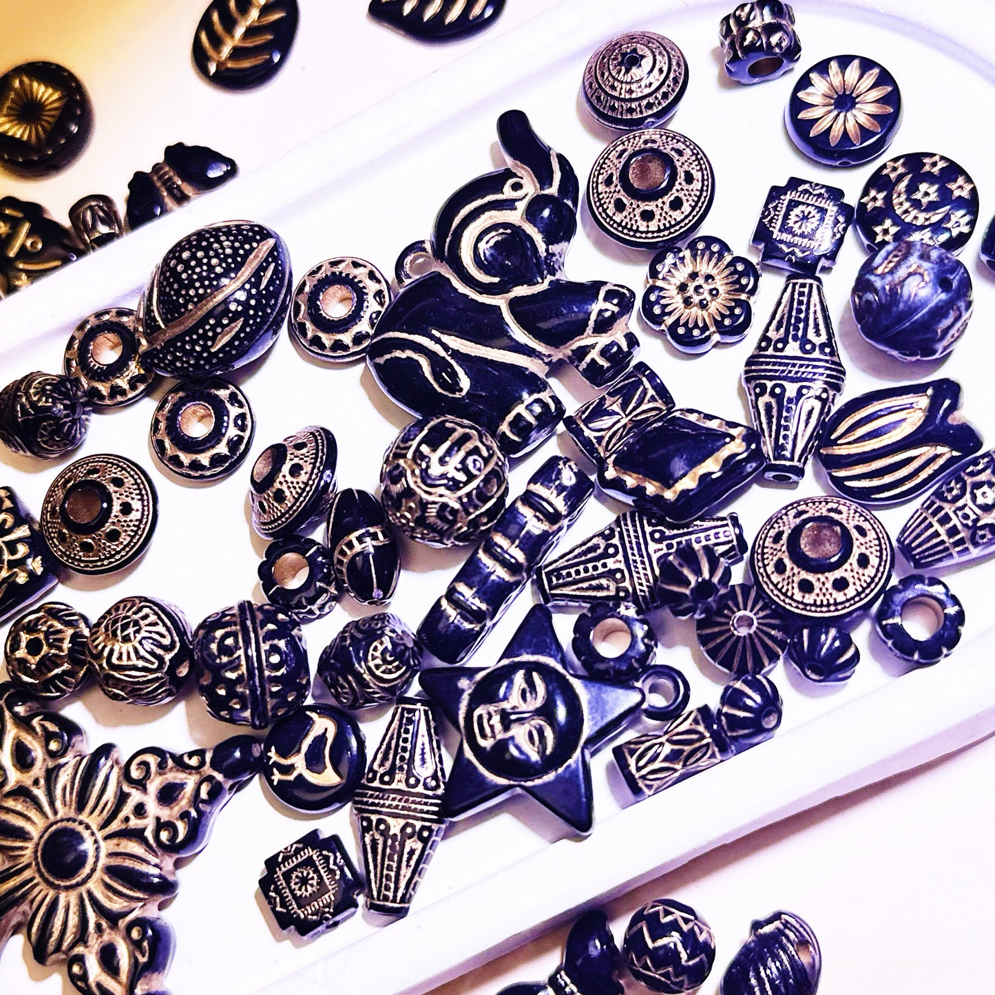 07-14 新作 - 【P0109】黒い金バロックビーズ-ビーズ