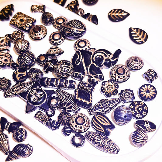 07-14 新作 - 【P0109】黒い金バロックビーズ-ビーズ