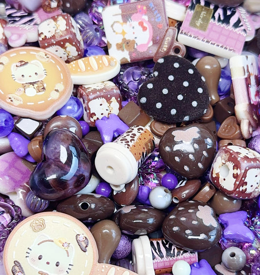 12-08 新作 - 【P0215】猫ちゃん紫カレー色-ビーズ